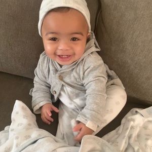 Meet your Posher, Mickia